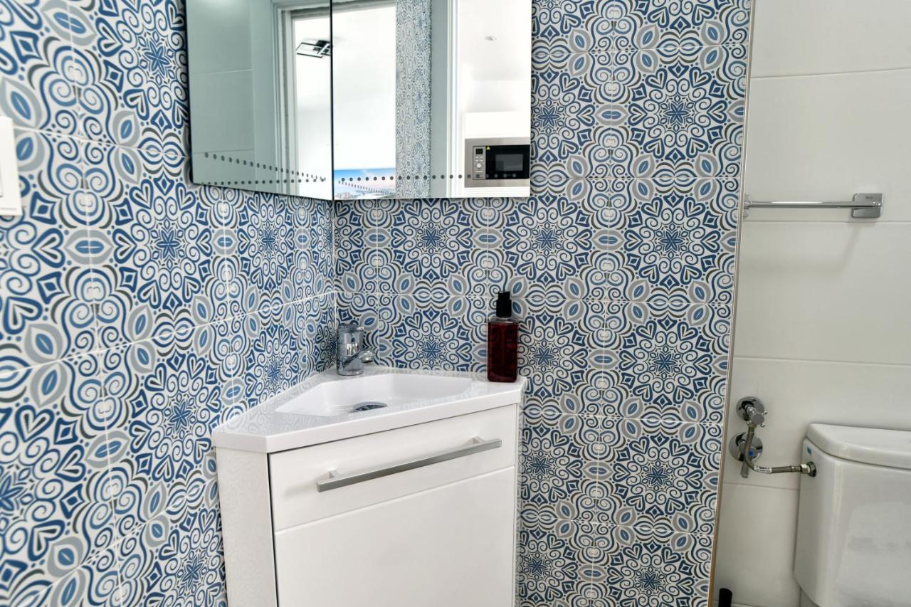 Wonderstays La Perla Azul Apartment Málaga